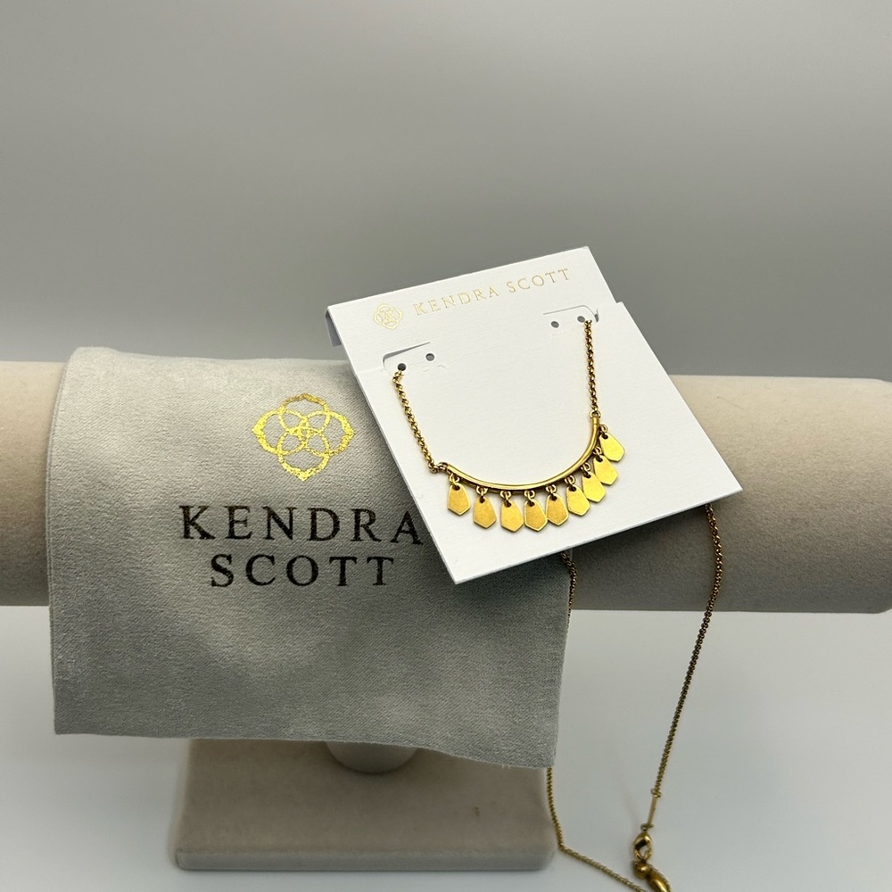 Kendra Scott Sydney Necklace Gold Plated Short Pendant 19" & Pouch